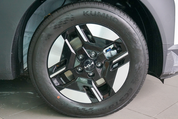 2026 Kia Seltos S SP3 thumb-3