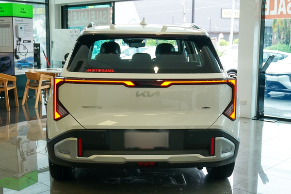 2026 Kia Seltos S SP3 thumb-6