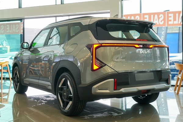 2026 Kia Seltos Sport SP3 thumb-5
