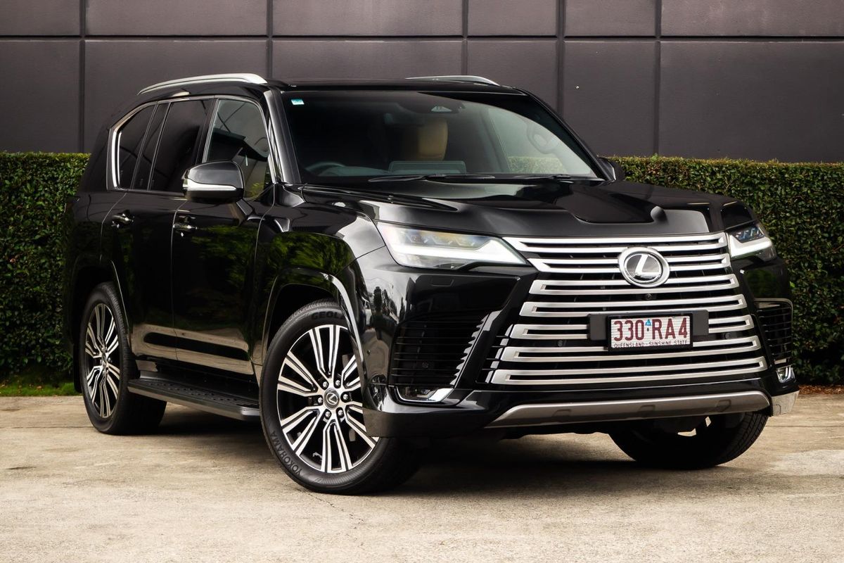 2026 Lexus LX LX700h Sports Luxury VJH310R