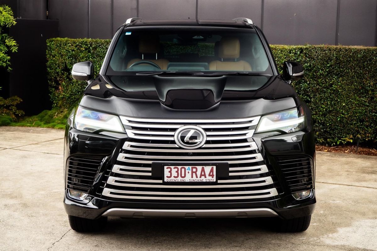 2026 Lexus LX LX700h Sports Luxury VJH310R