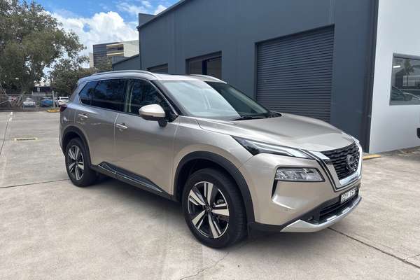 2025 Nissan X-TRAIL Ti-L T33