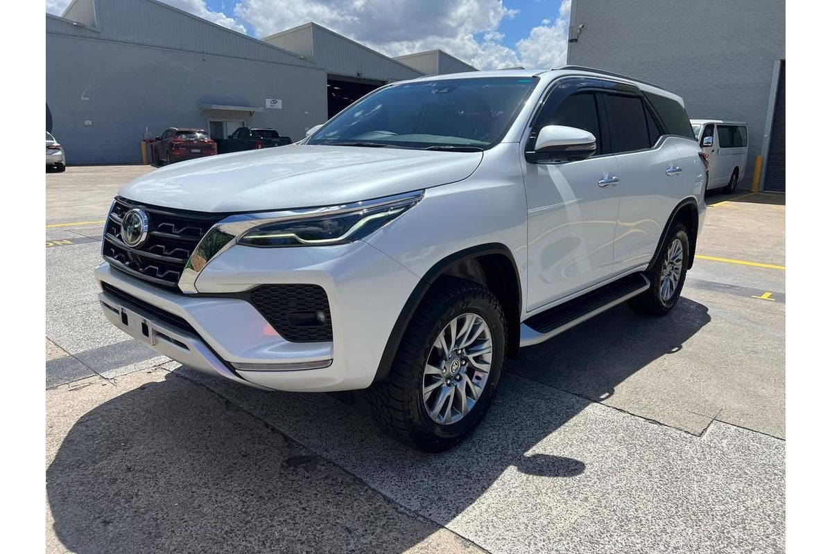 2023 Toyota Fortuner Crusade GUN156R