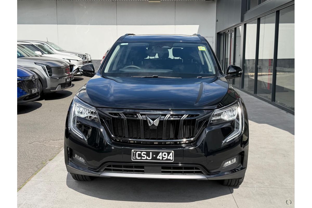 2024 Mahindra XUV700 AX7L Black Edition