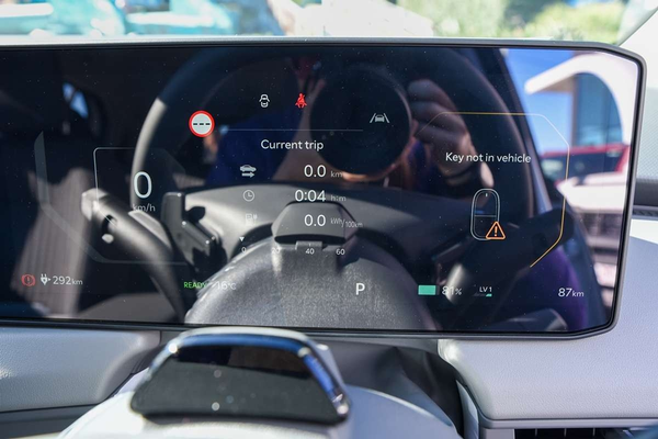 2026 Kia EV3 Air Standard Range SV thumb-9