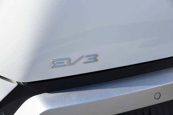 2026 Kia EV3 Air Standard Range SV thumb-19
