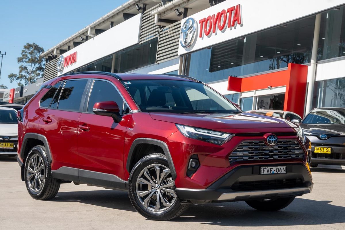 2025 Toyota RAV4 GXL AXAH52R