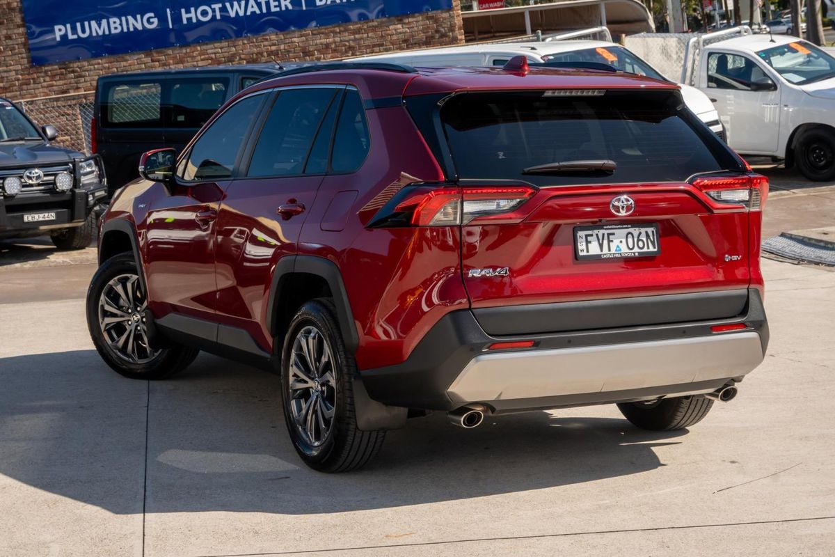2025 Toyota RAV4 GXL AXAH52R