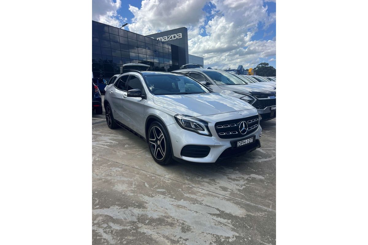 2017 Mercedes-Benz GLA-Class GLA180 X156