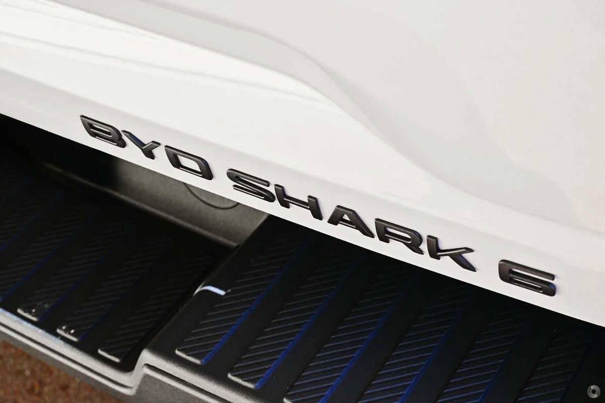 2026 BYD SHARK 6 Premium All Wheel Drive image 4