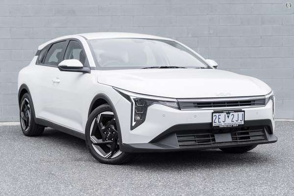 2025 Kia K4 Sport CL4m