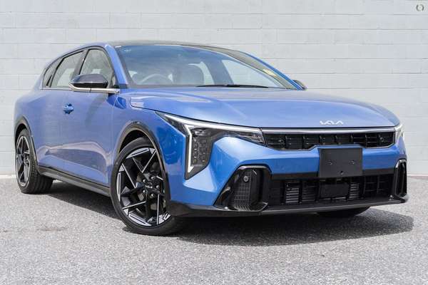 2025 Kia K4 GT-Line CL4m