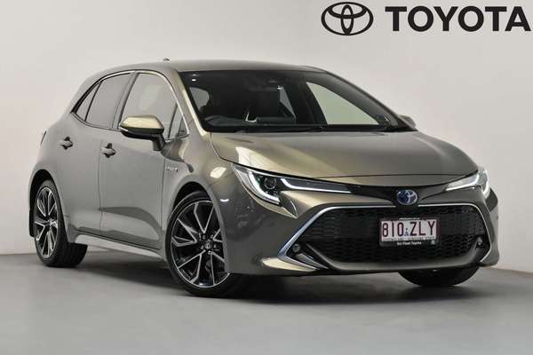 2019 Toyota Corolla ZR Hybrid ZWE211R