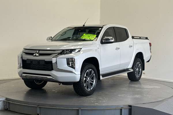 2020 Mitsubishi Triton GLS MR 4X4