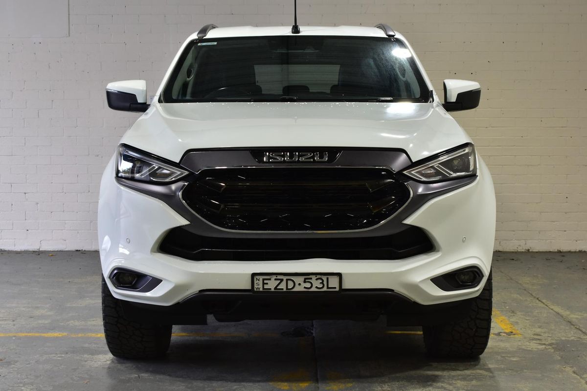 2023 Isuzu MU-X LS-T