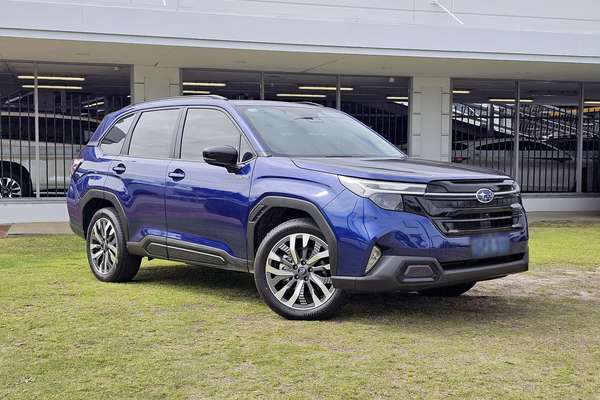 2025 Subaru Forester Hybrid Touring S6