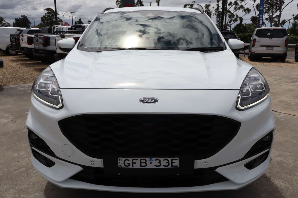 2023 Ford Escape ST-Line PHEV ZH