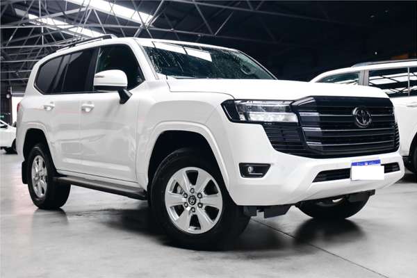 2024 Toyota Landcruiser GXL FJA300R