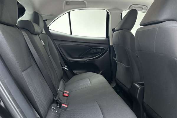 2021 Toyota Yaris Cross GX MXPB10R thumb-11