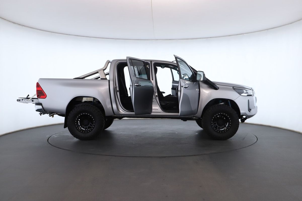 2021 Toyota Hilux SR5 GUN126R 4X4
