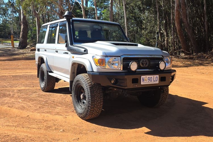 2021 Toyota Landcruiser GXL VDJ76R