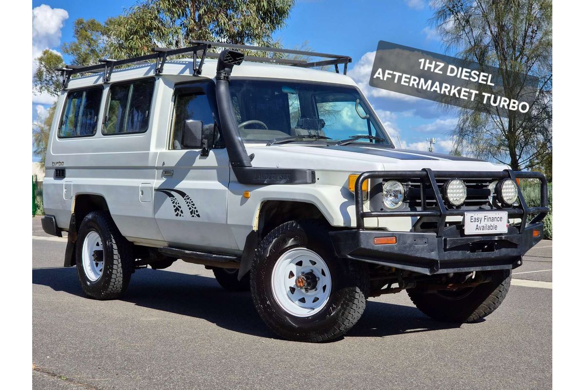 1997 Toyota Landcruiser Troopcarrier HZJ75RV