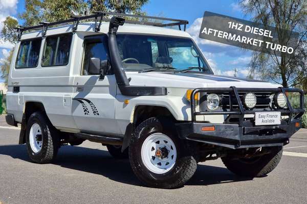 1997 Toyota Landcruiser Troopcarrier HZJ75RV