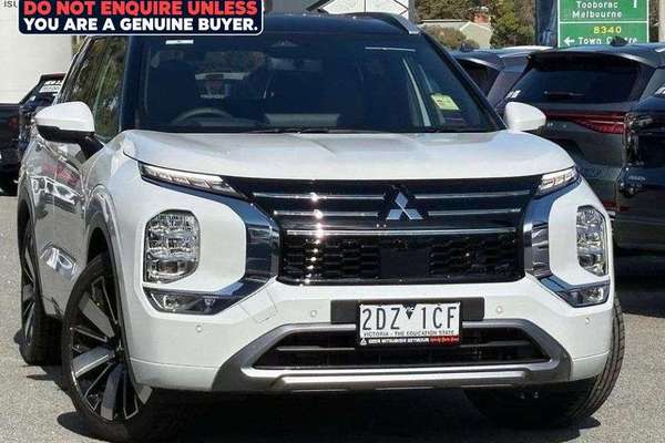 2025 Mitsubishi Outlander Exceed Tourer ZM