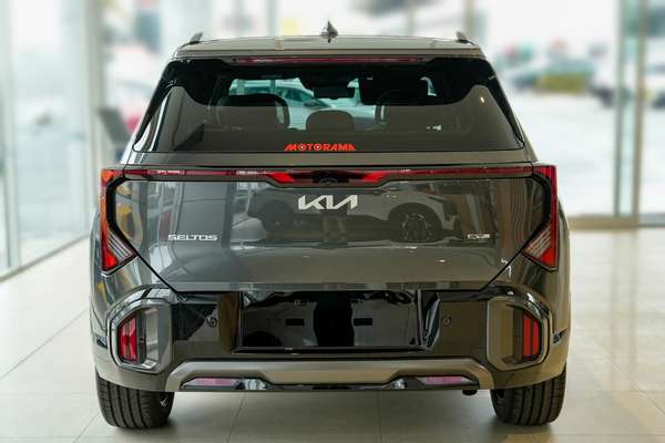 2026 Kia Seltos GT-Line SP3 thumb-4