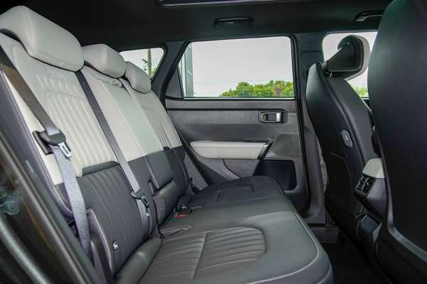 2026 Kia Seltos GT-Line SP3 thumb-7