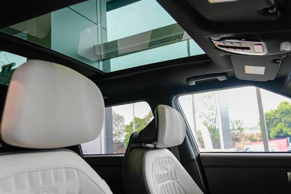2026 Kia Seltos GT-Line SP3 thumb-13