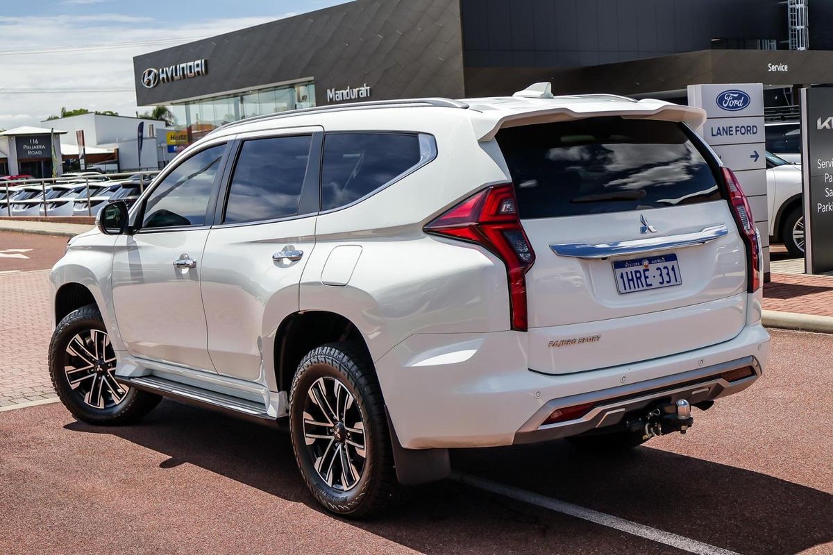 2022 Mitsubishi Pajero Sport GLS QF