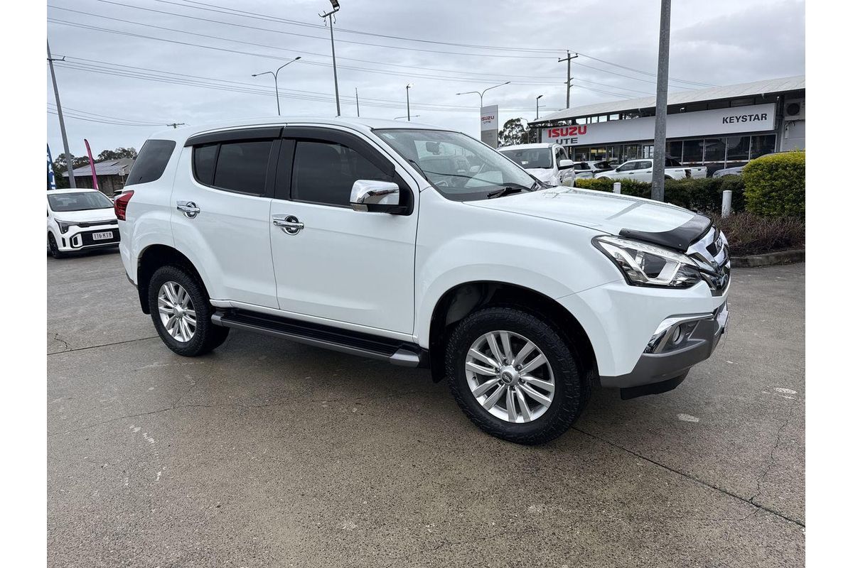 2017 Isuzu MU-X LS-U