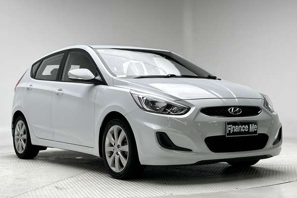 2017 Hyundai Accent Sport RB6