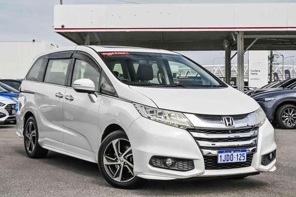 2016 Honda Odyssey VTi-L 5th Gen
