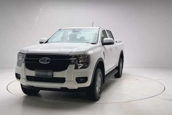 2026 Ford Ranger XLS 4X4 2.0L thumb-5