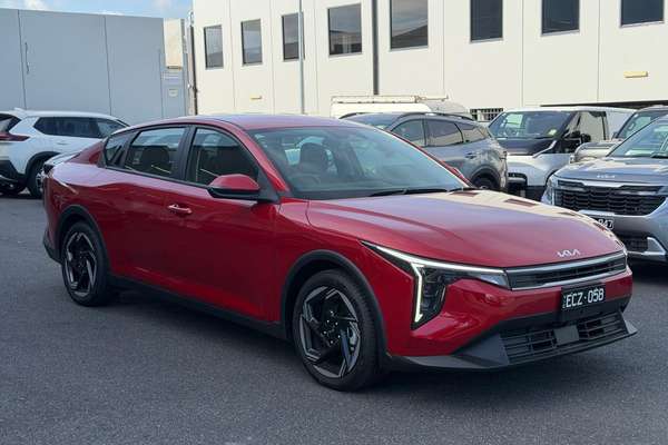 2025 Kia K4 Sport+ CL4m