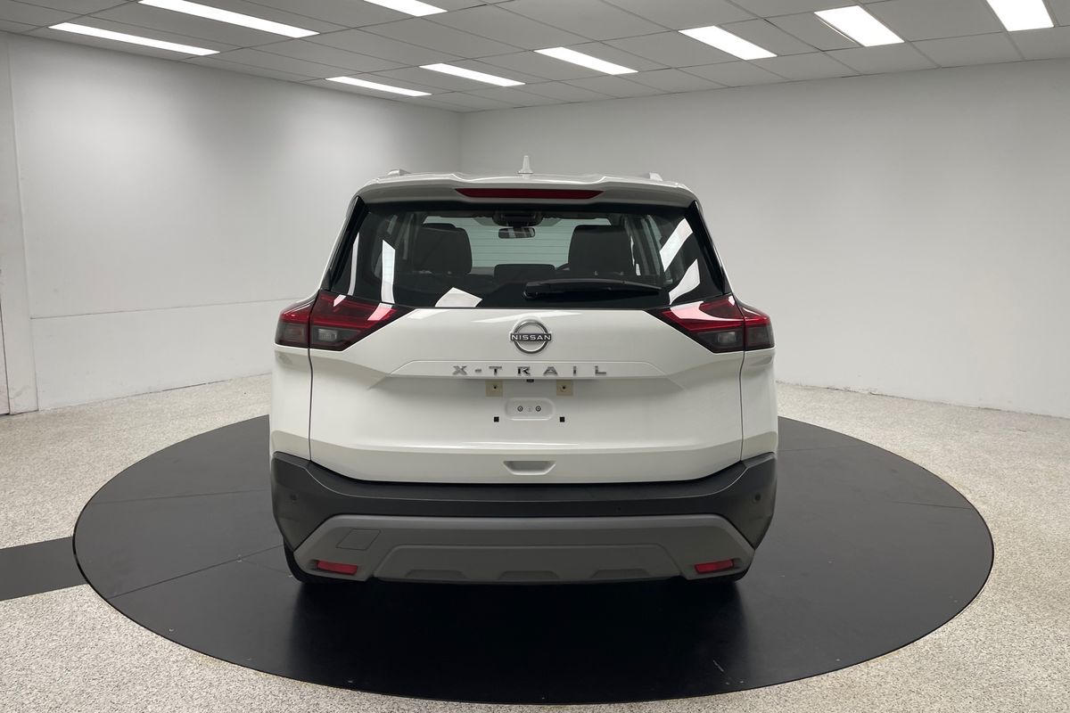 2023 Nissan X-TRAIL ST T33