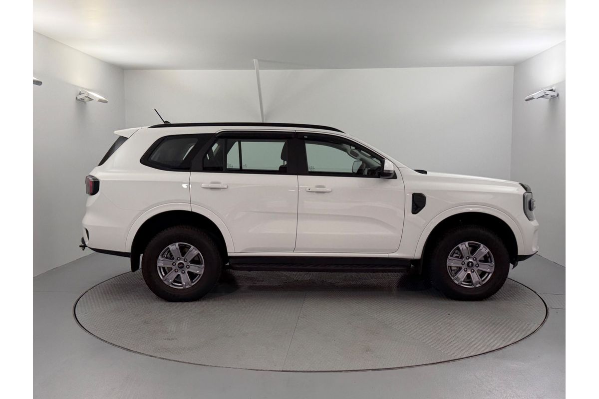 2025 Ford Everest Ambiente 2.0L