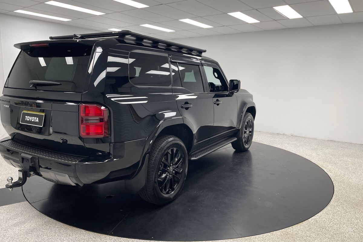 2024 Toyota Landcruiser Prado VX GDJ251R