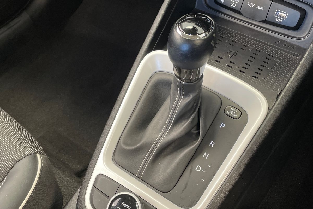 2024 Hyundai Venue Active QX.V5