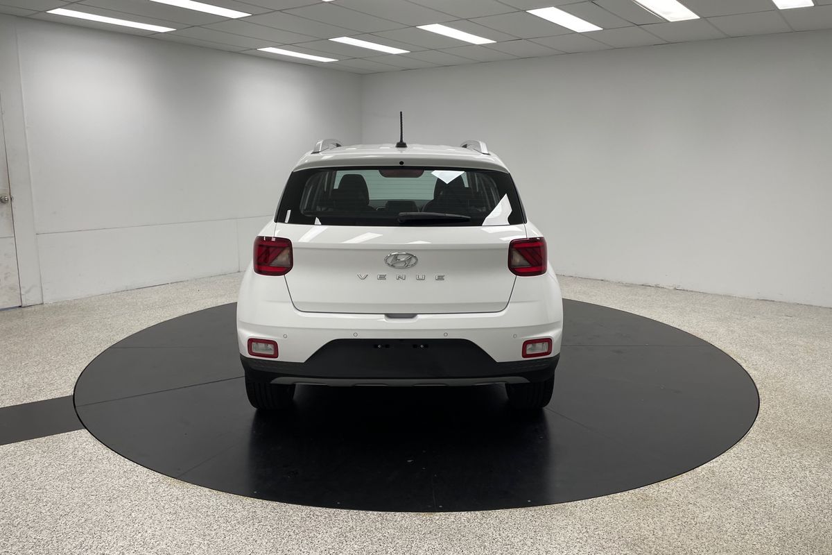 2024 Hyundai Venue Active QX.V5