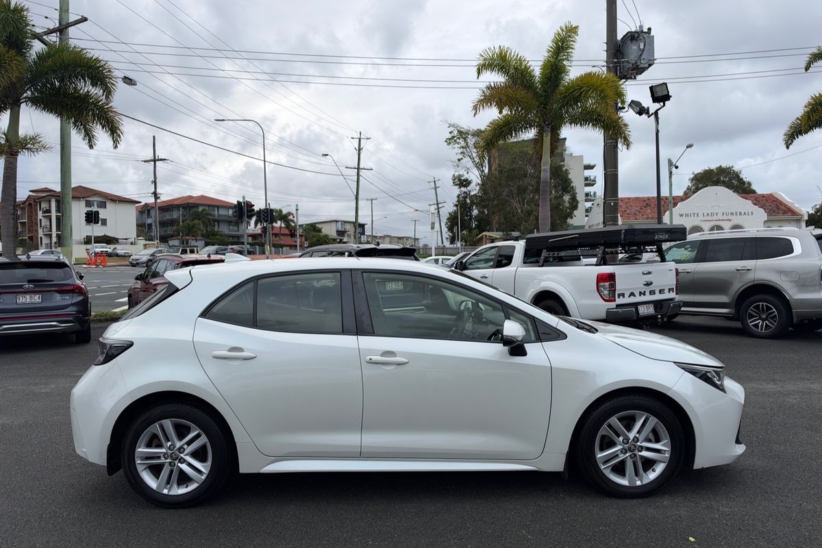 2019 Toyota Corolla Ascent Sport MZEA12R