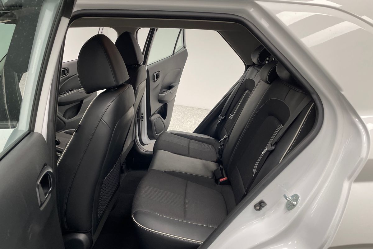 2024 Hyundai Venue Active QX.V5
