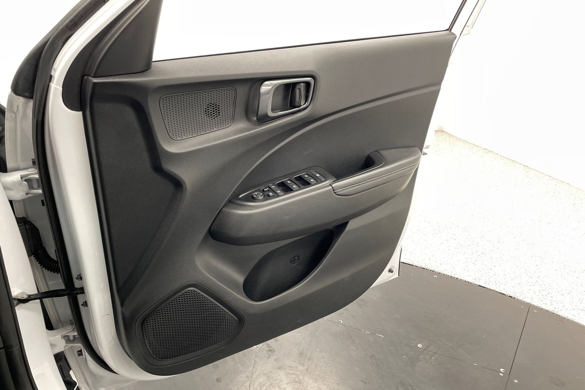 2024 Hyundai Venue Active QX.V5