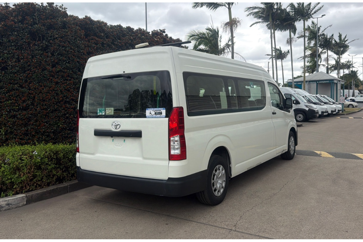 2020 Toyota Hiace Commuter GDH322R ELWB High Roof image 11