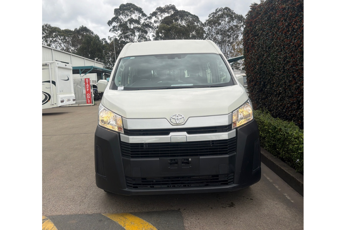 2020 Toyota Hiace Commuter GDH322R ELWB High Roof image 12