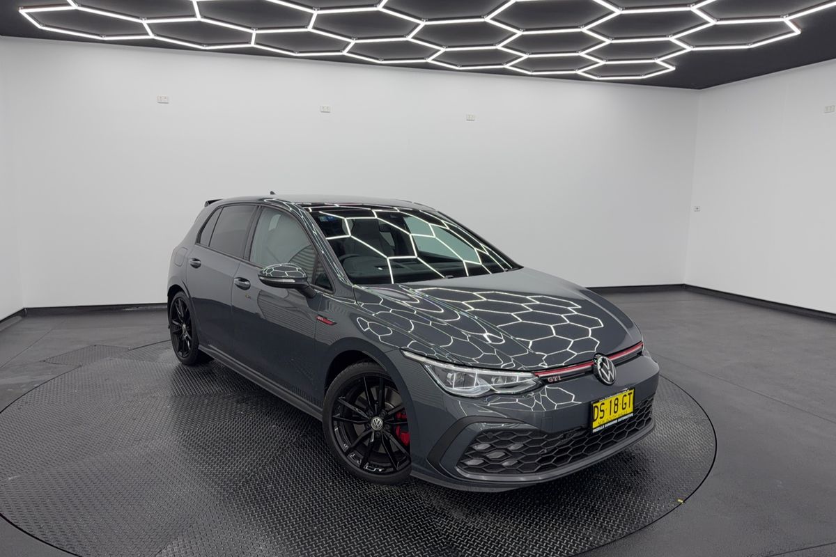 2024 Volkswagen Golf GTI 8