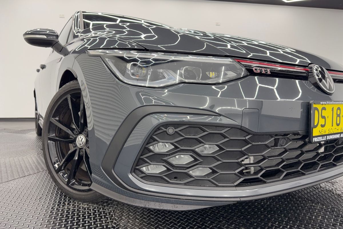 2024 Volkswagen Golf GTI 8