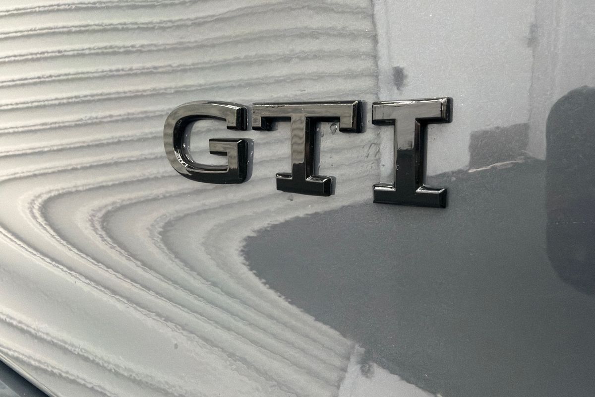 2024 Volkswagen Golf GTI 8